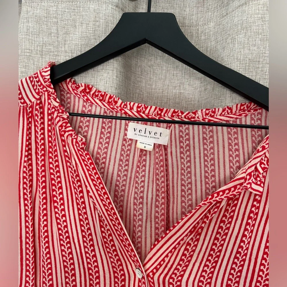 Velvet by Graham & Spencer tank blouse - Picture 2 of 3